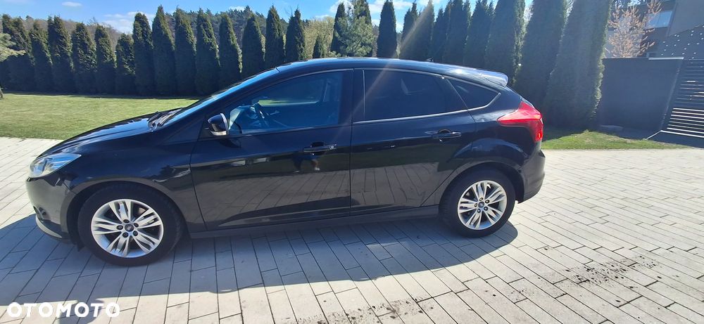 Ford Focus 1.6 TDCi DPF Ambiente - 5