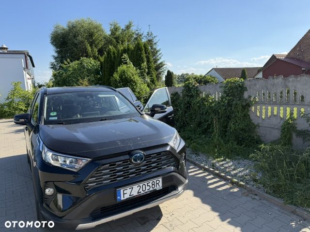 Toyota RAV4 - 7