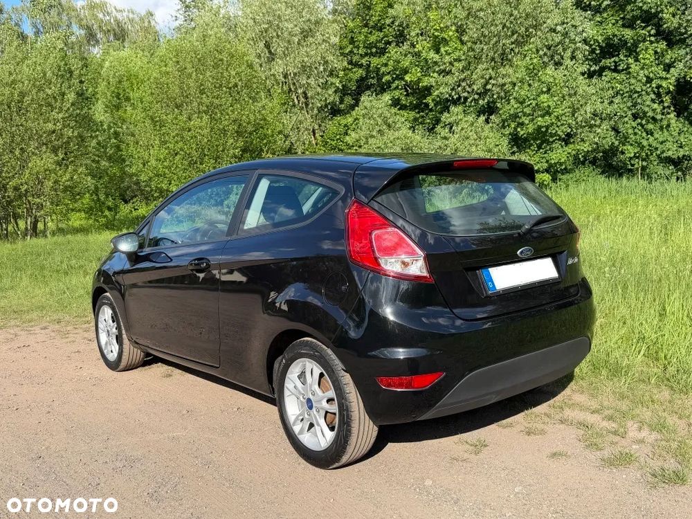 Ford Fiesta - 2