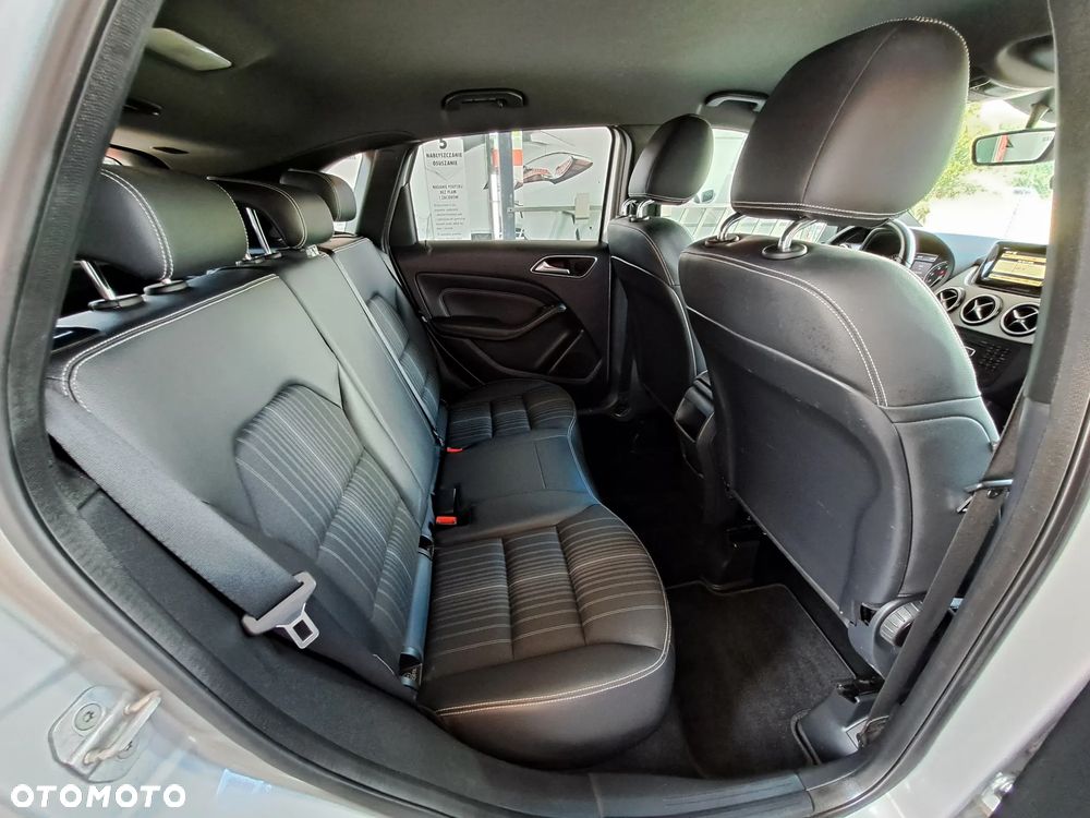 Mercedes-Benz Klasa B 200 (BlueEFFICIENCY) - 8