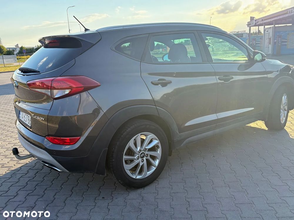 Hyundai Tucson 2.0 CRDI BlueDrive GO Plus 2WD - 5