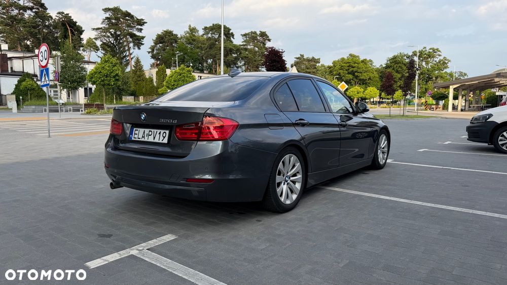 BMW Seria 3 318d Modern Line - 3