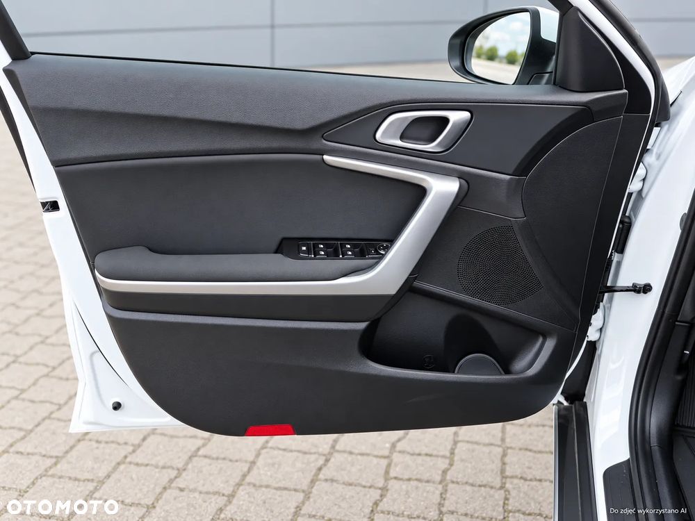 Kia XCeed 1.6 T-GDI M DCT - 17