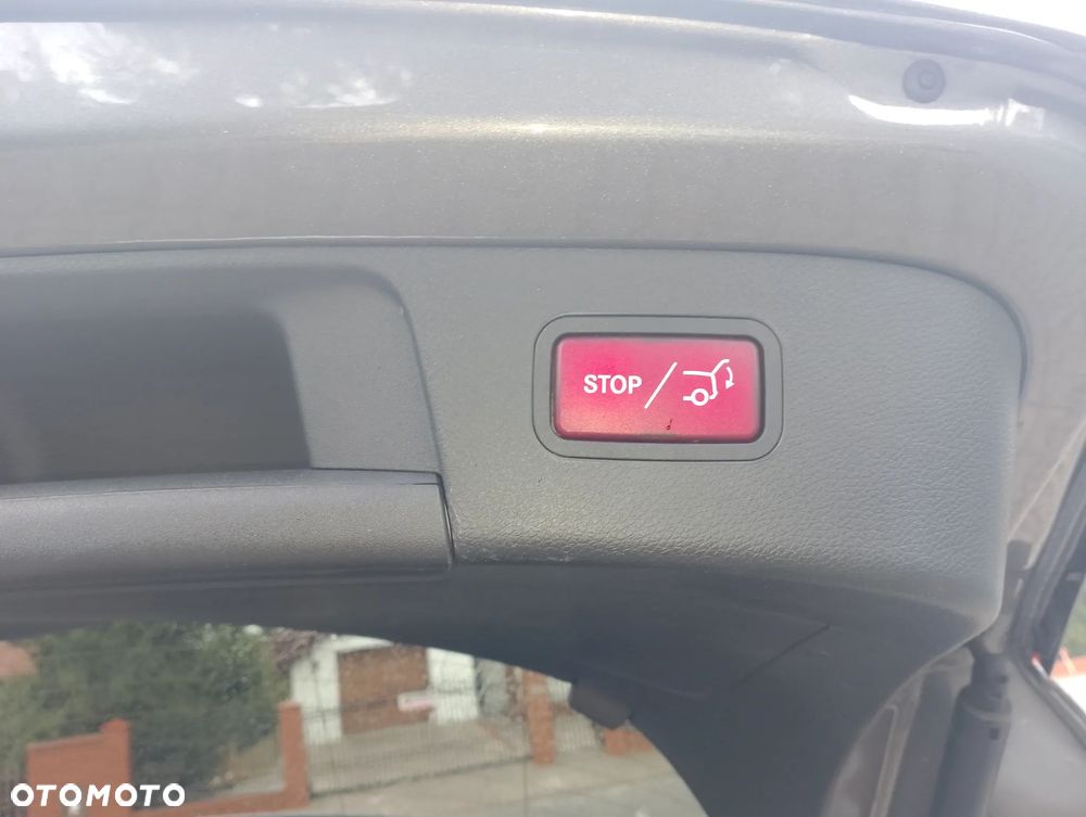 Mercedes-Benz GLA 220 d 7G-DCT AMG Line - 13