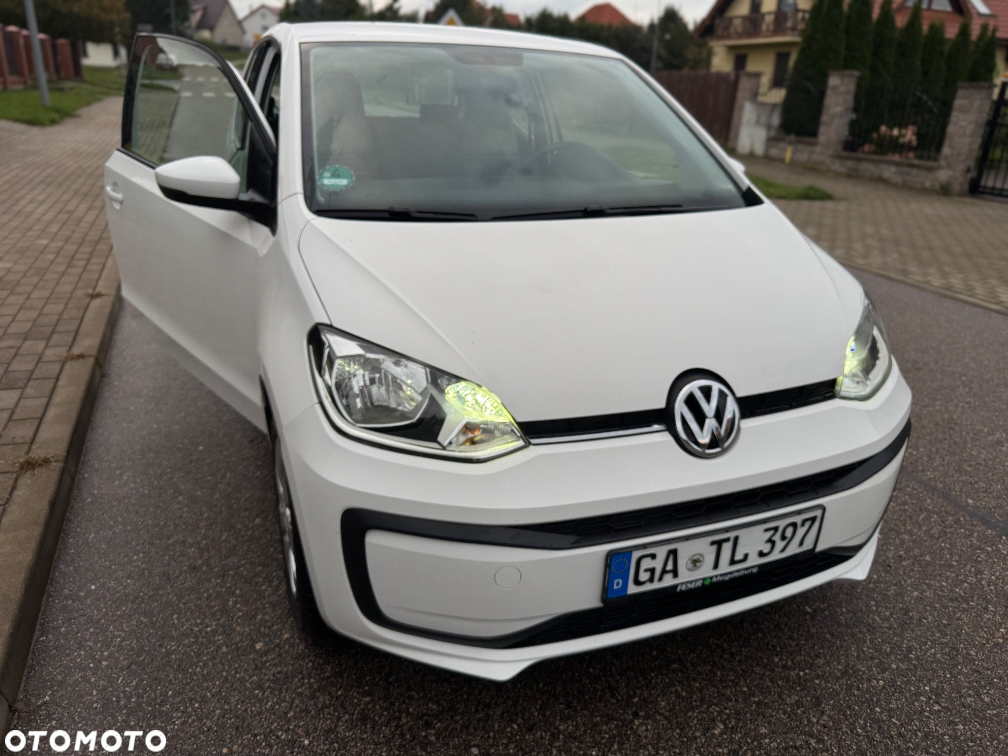 Volkswagen up! 1.0 move - 37