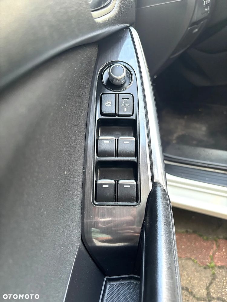 Mazda 6 2.0 Kombi SKYACTIV-G Sports-Line - 25