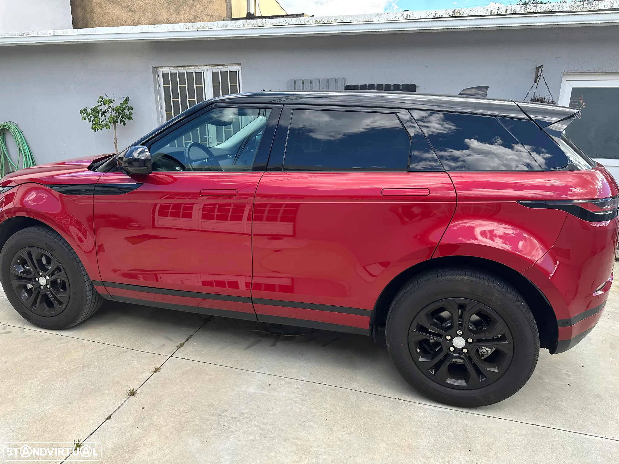 Land Rover Range Rover Evoque 2.0 D150 AWD R-Dynamic S Auto - 4