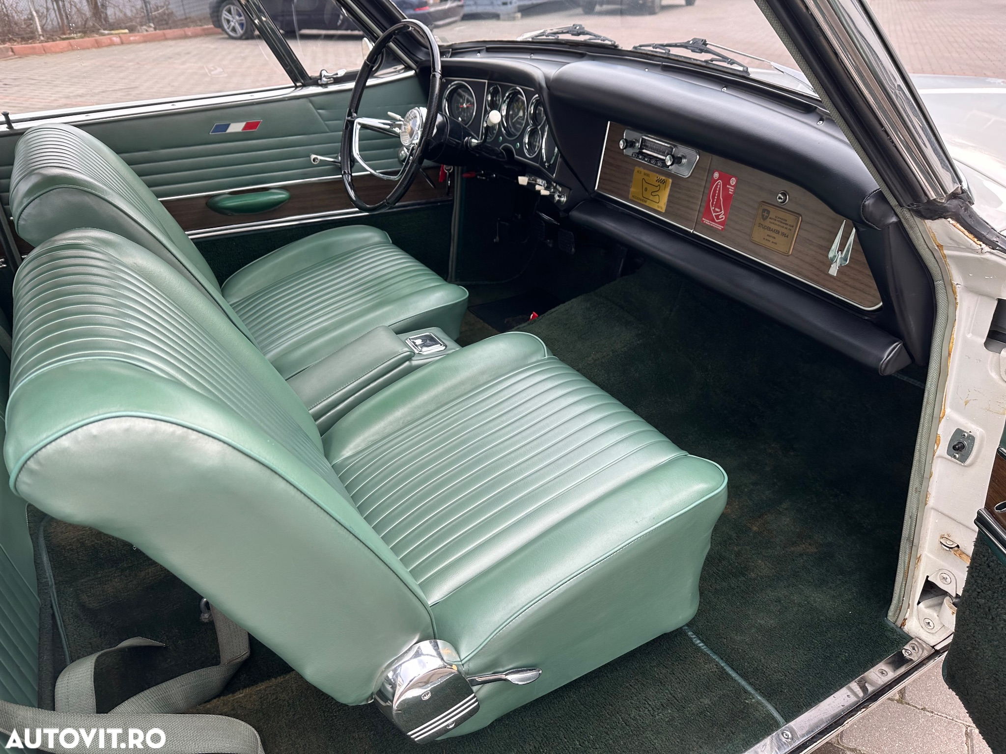 Studebaker Gran Turismo Hawk - 10