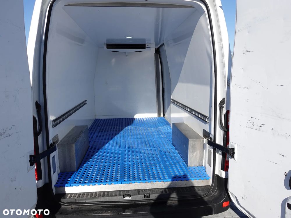Renault Master - 3