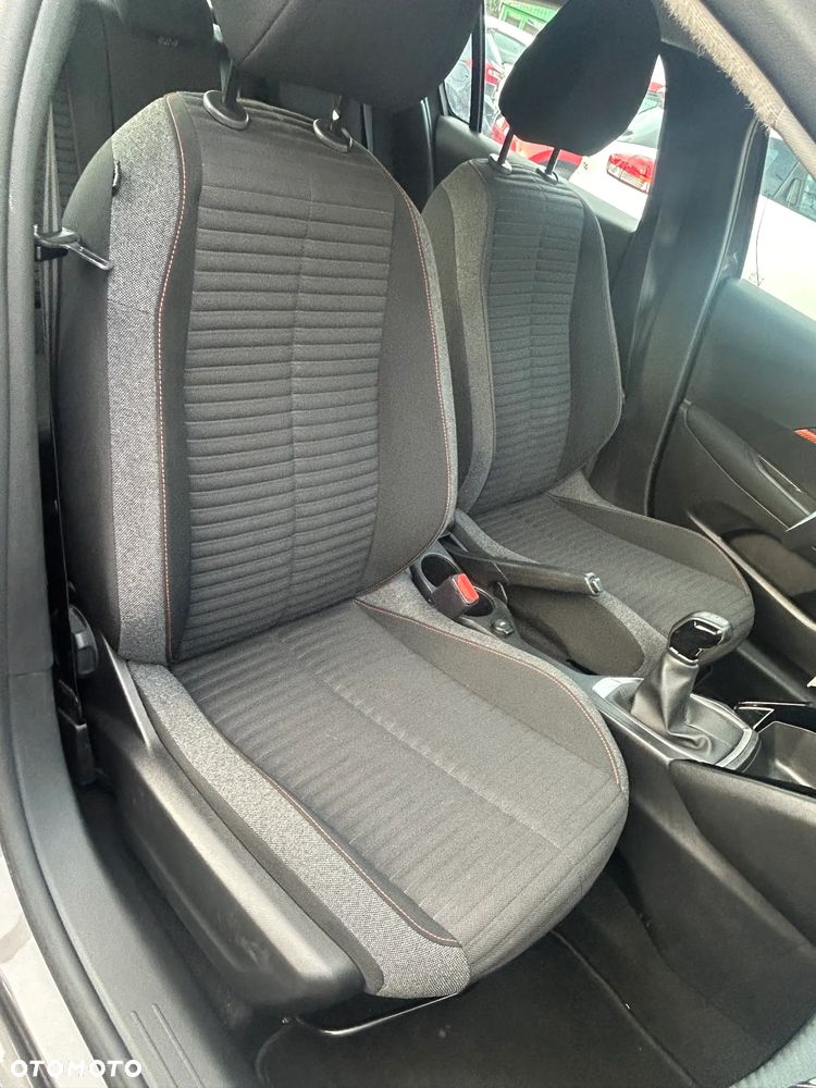 Peugeot 208 PureTech 75 Active - 13