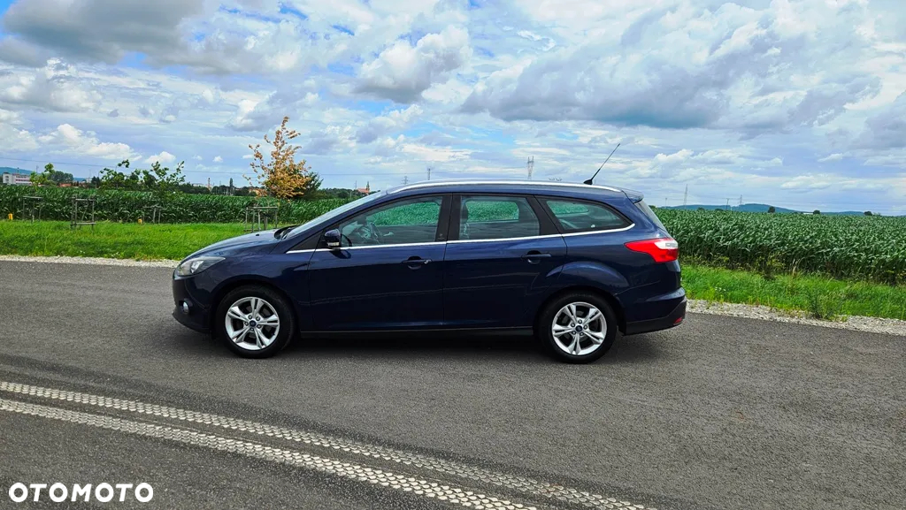 Ford Focus 1.6 TI-VCT Champions Edition - 11