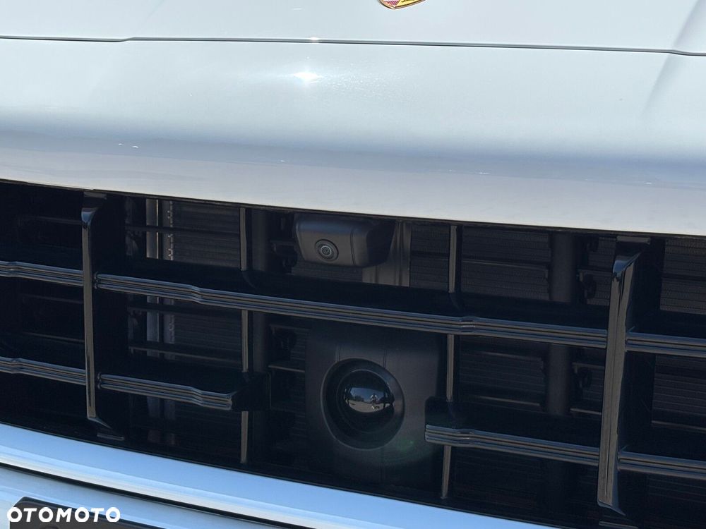 Porsche Cayenne - 19