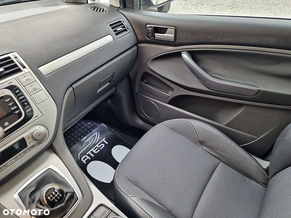 Ford C-MAX 2.0 TDCi DPF Titanium - 18