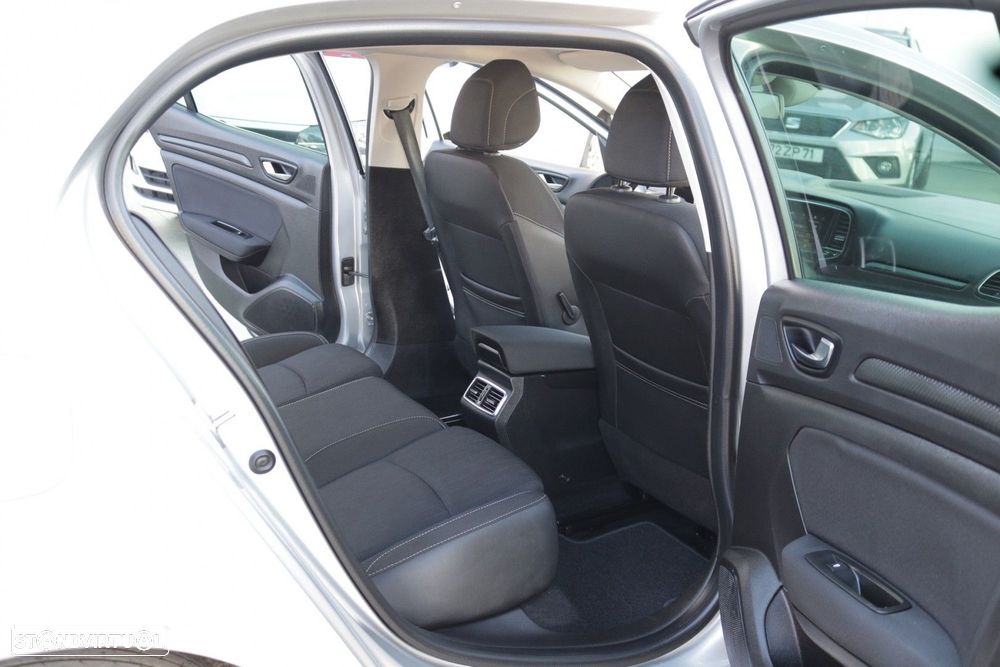 Renault Mégane 1.5 Blue dCi Limited - 22