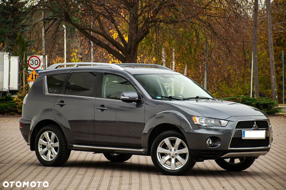 Mitsubishi Outlander 2010 photo 5