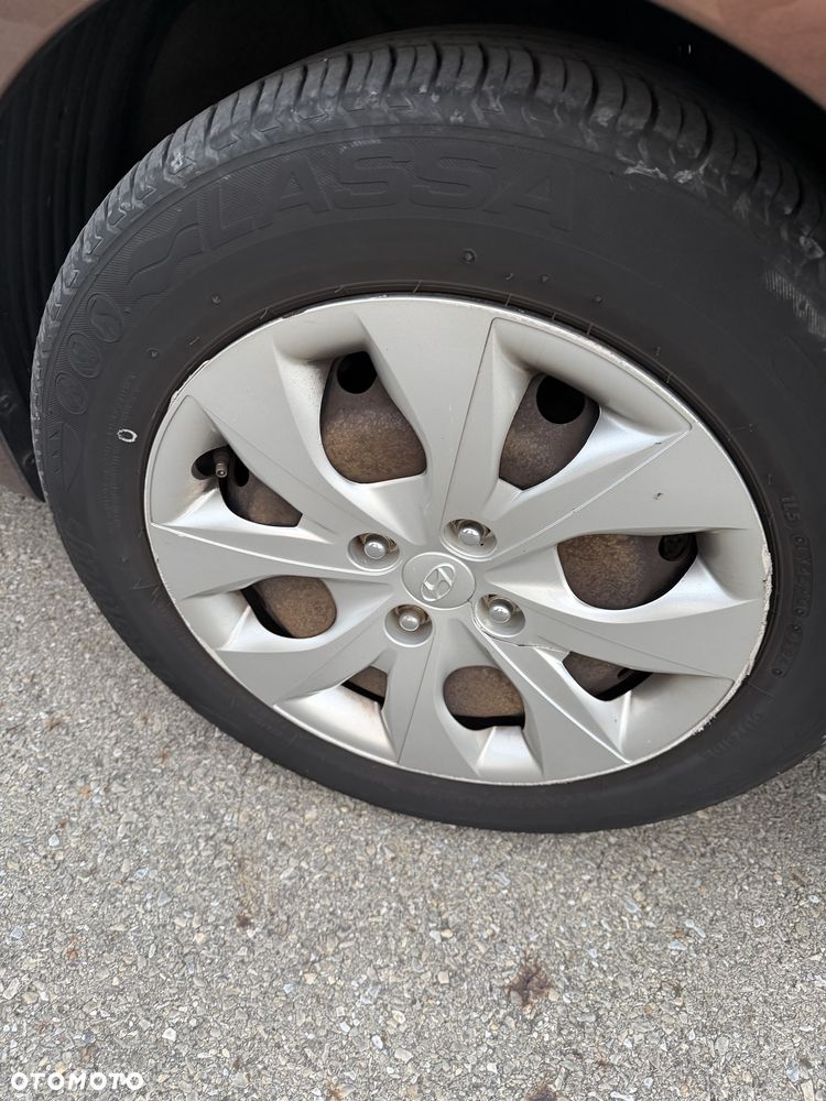 Hyundai i20 1.2 YES Plus - 38