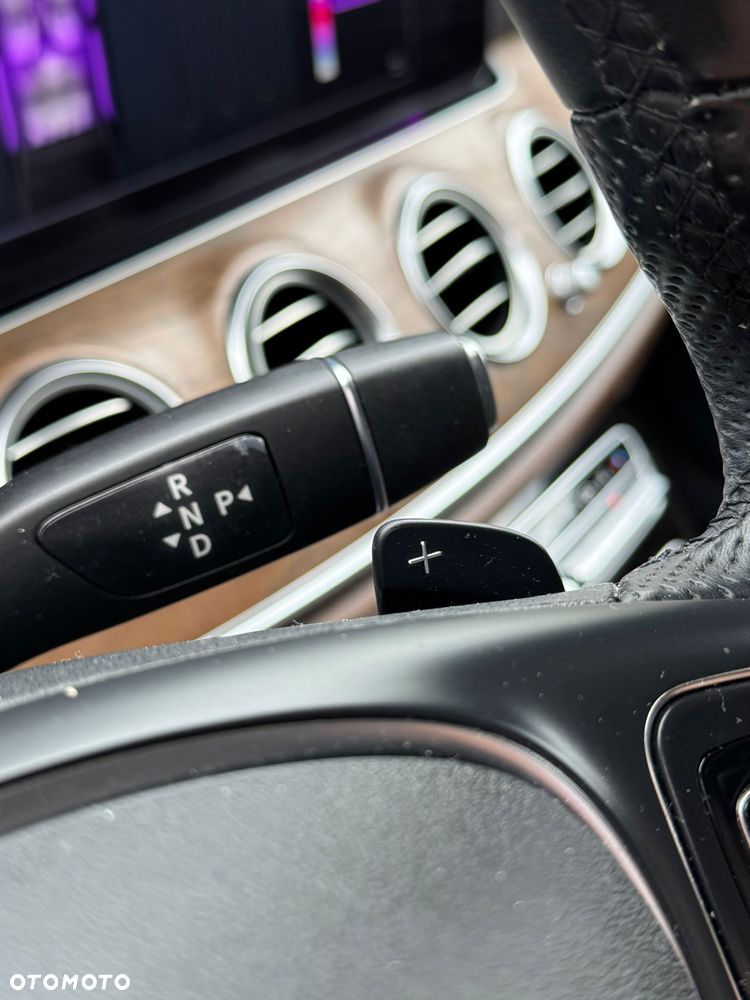 Mercedes-Benz Klasa E 220 d 9G-TRONIC - 26