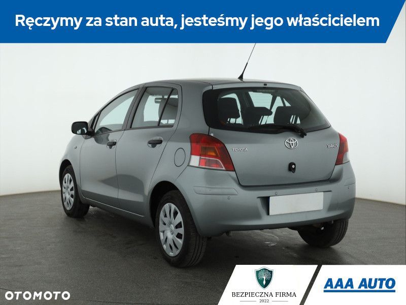 Toyota Yaris - 6