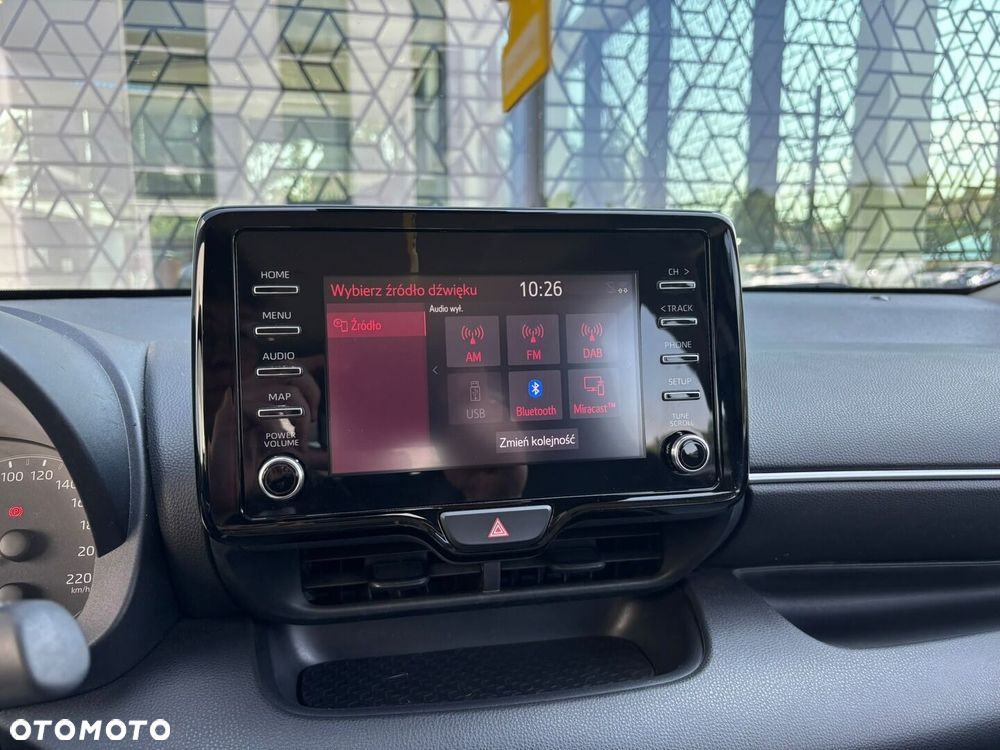 Toyota Yaris - 15