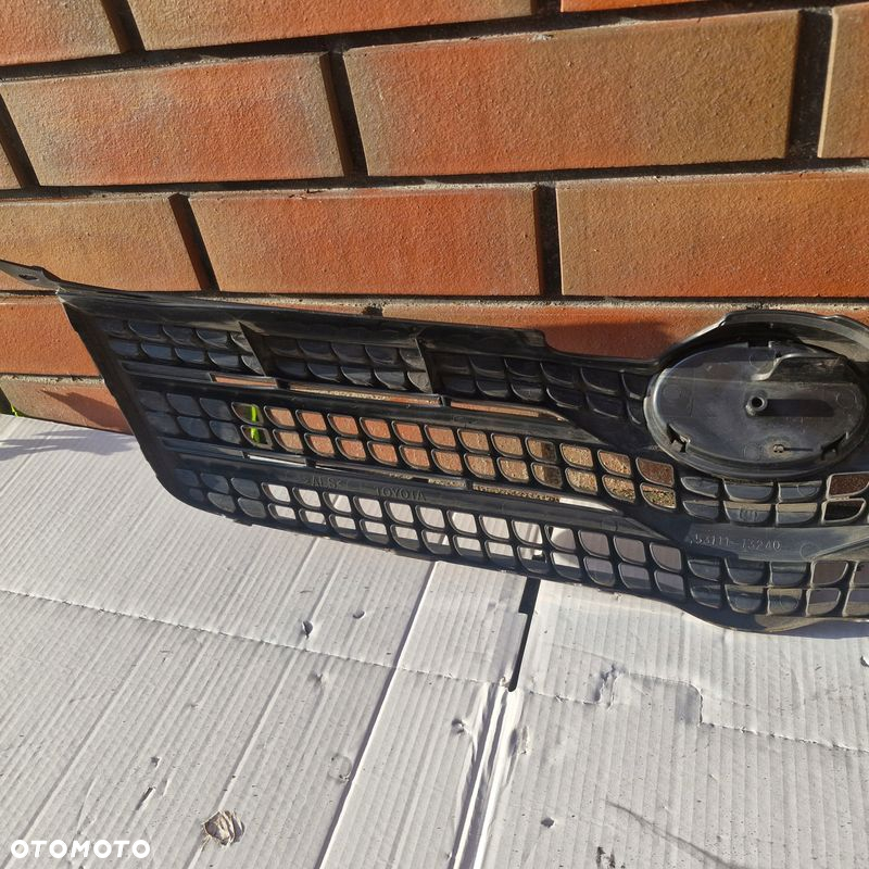 TOYOTA COROLLA GRILL ATRAPA 53111-13240 - 7