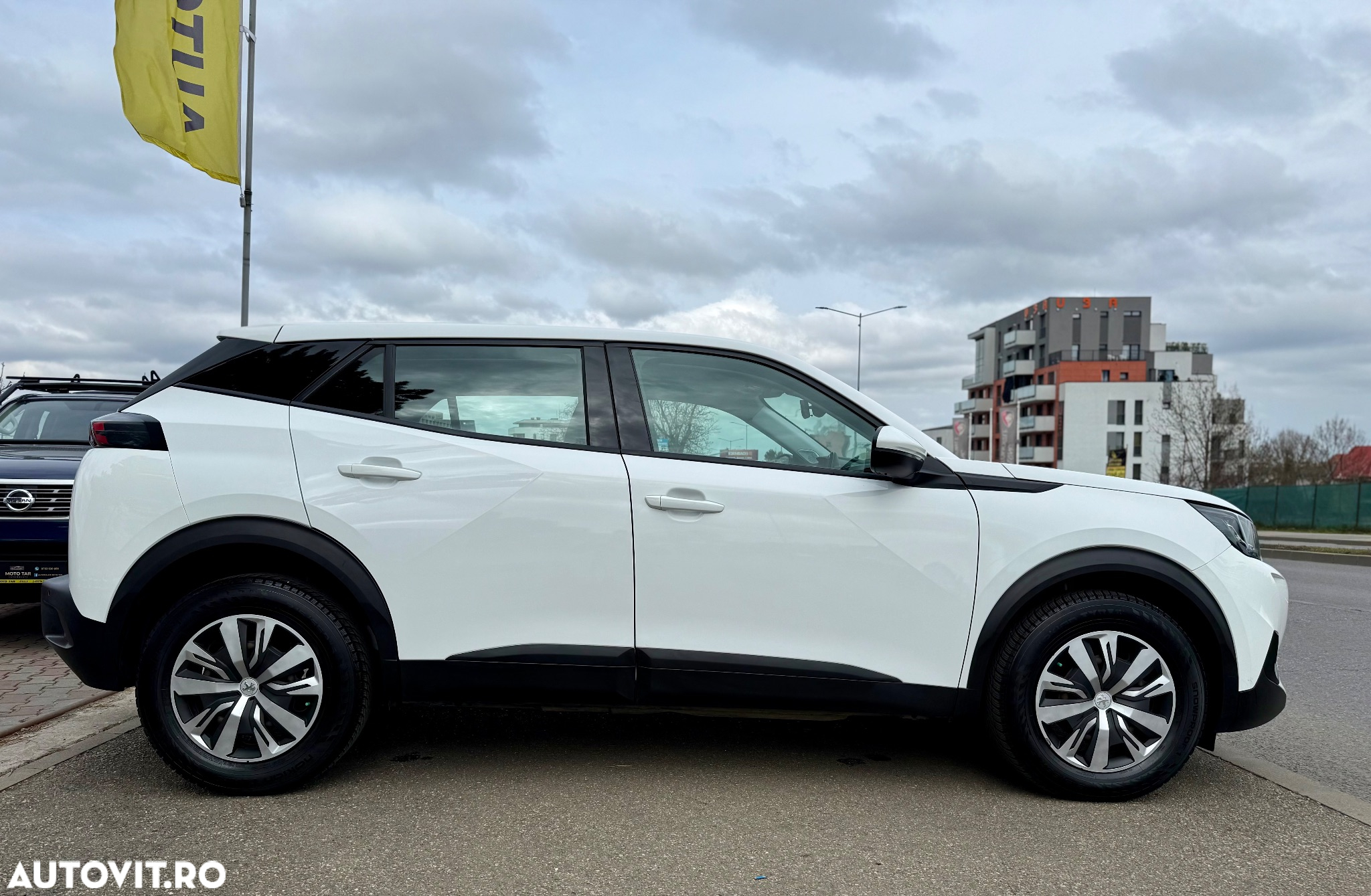 Peugeot 2008 1.5 BlueHDI STT Active - 12