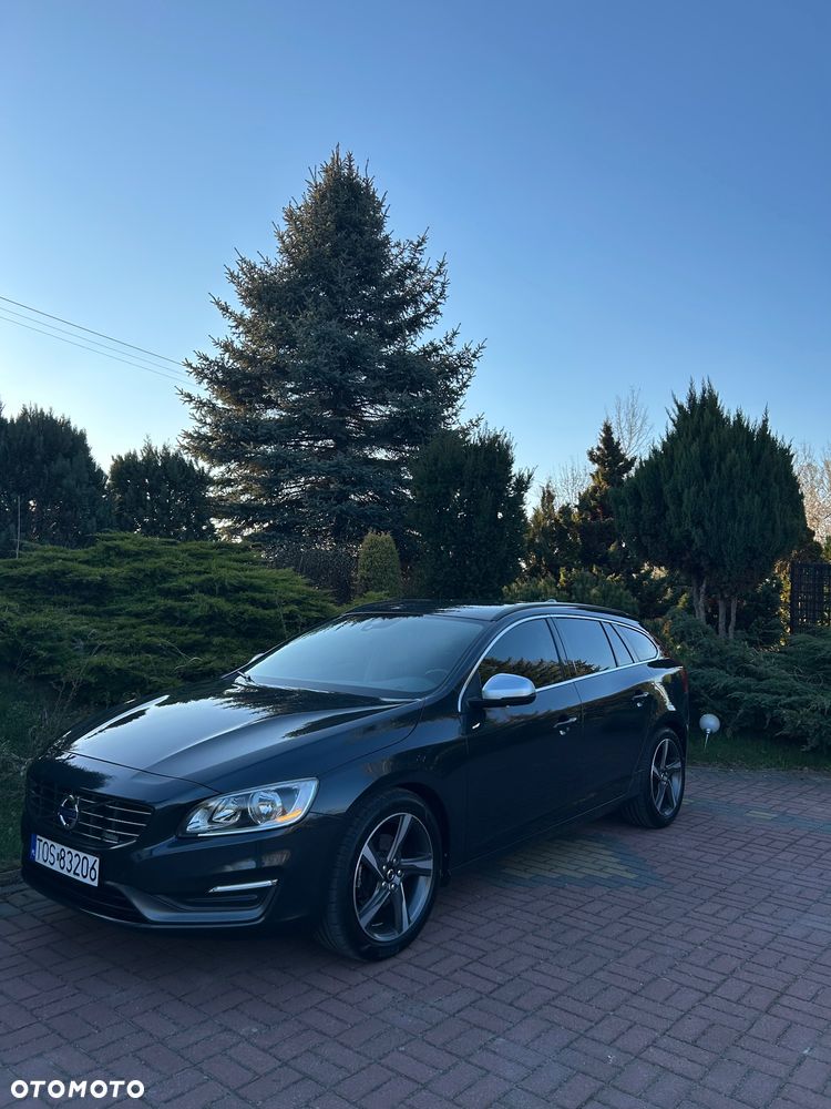 Volvo V60 D4 Drive-E Momentum - 4