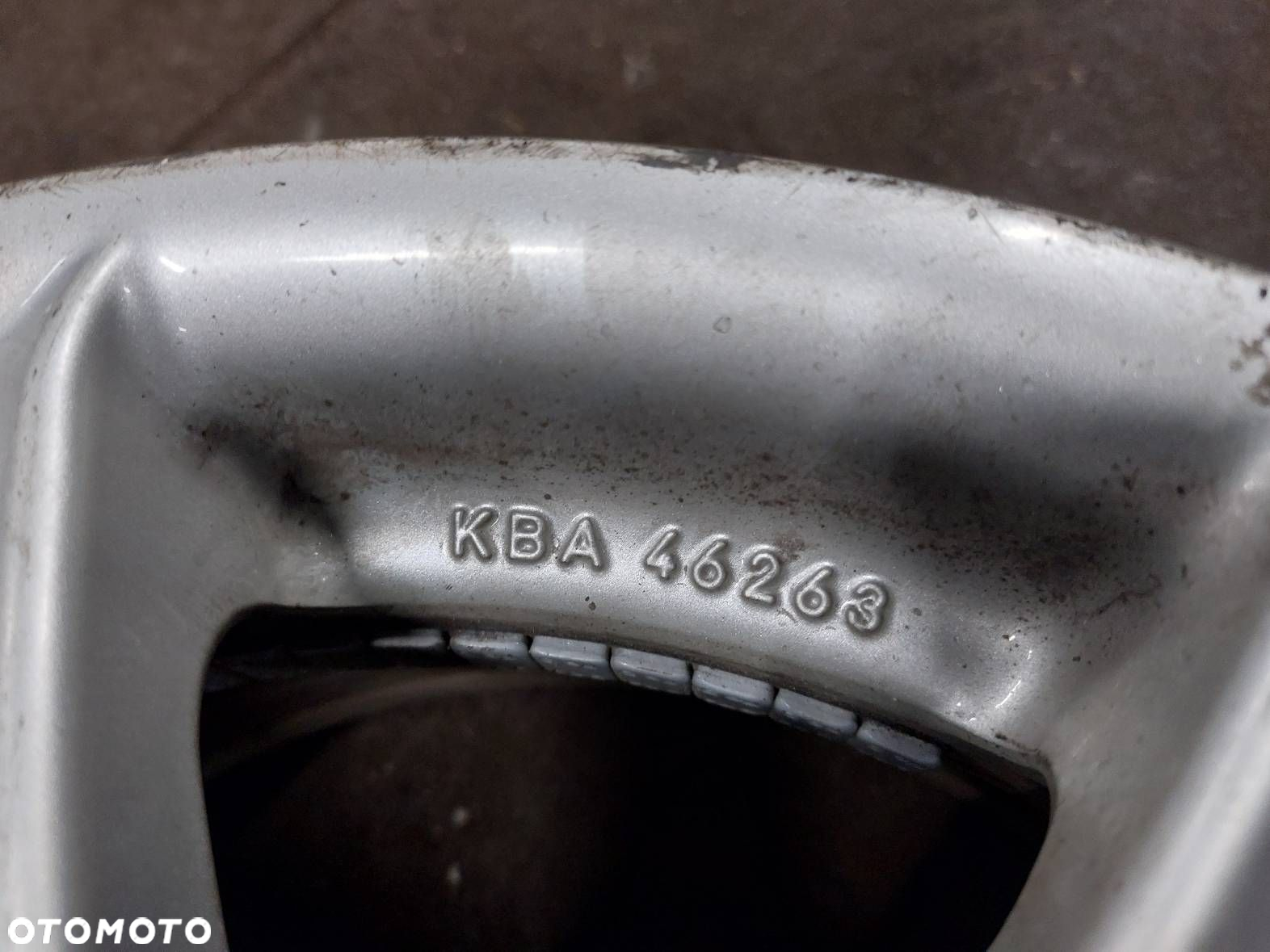 FELGA ALUMINIOWA 5x120 7Jx16 ET20 FI72,6 BMW E46 E90 KBA46263 - 2