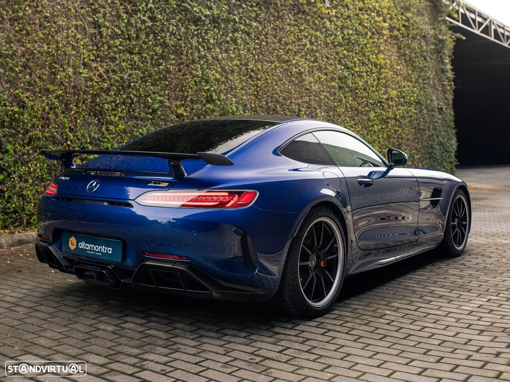 Mercedes-Benz AMG GT R - 17