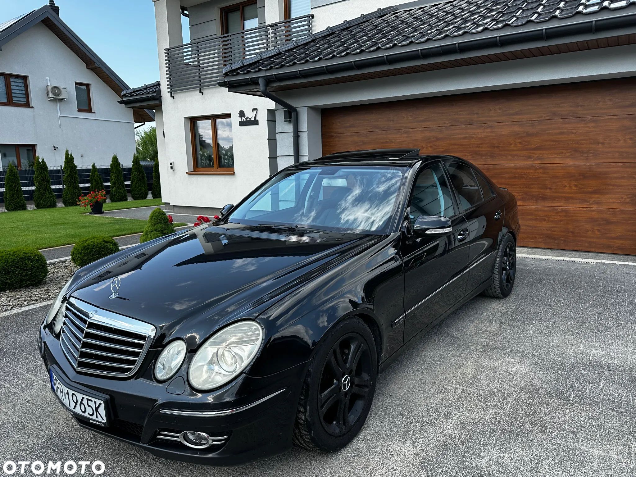 Mercedes-Benz Klasa E - 1