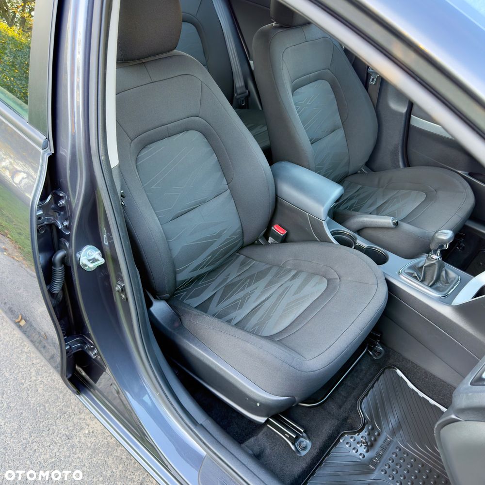 Kia Ceed 1.4 CVVT - 21
