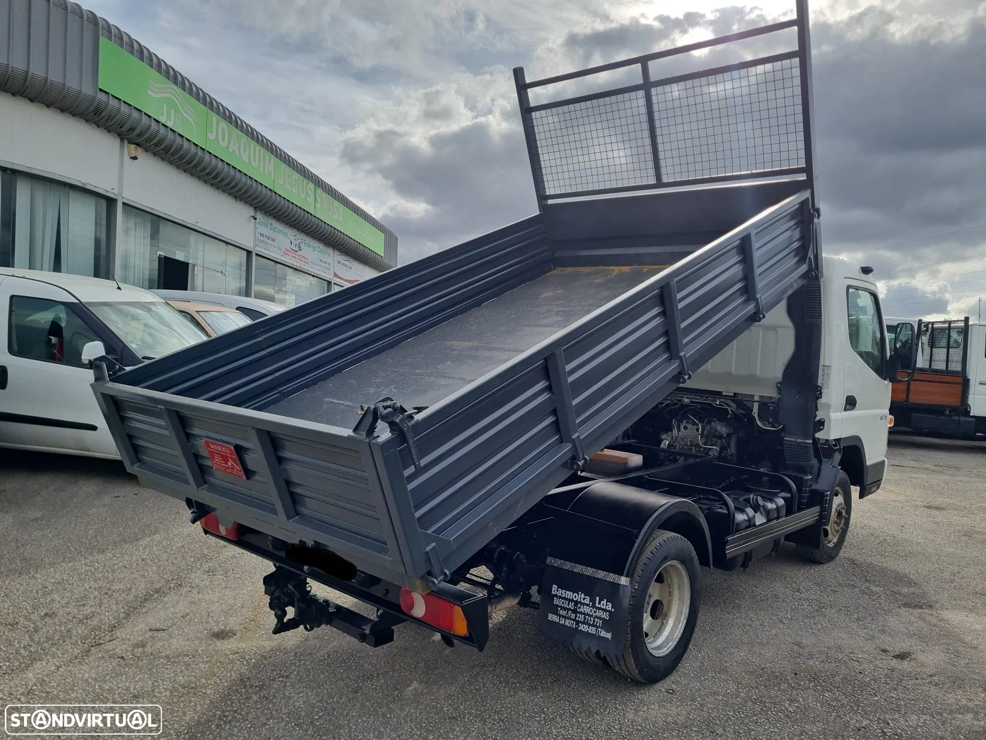 Mitsubishi Canter Fuso 3C13 Tribasculante - 4