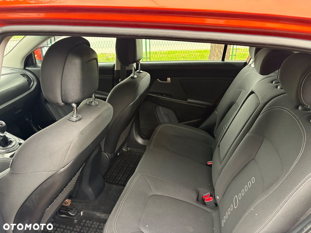 Kia Sportage 2.0 CRDI XL - 6