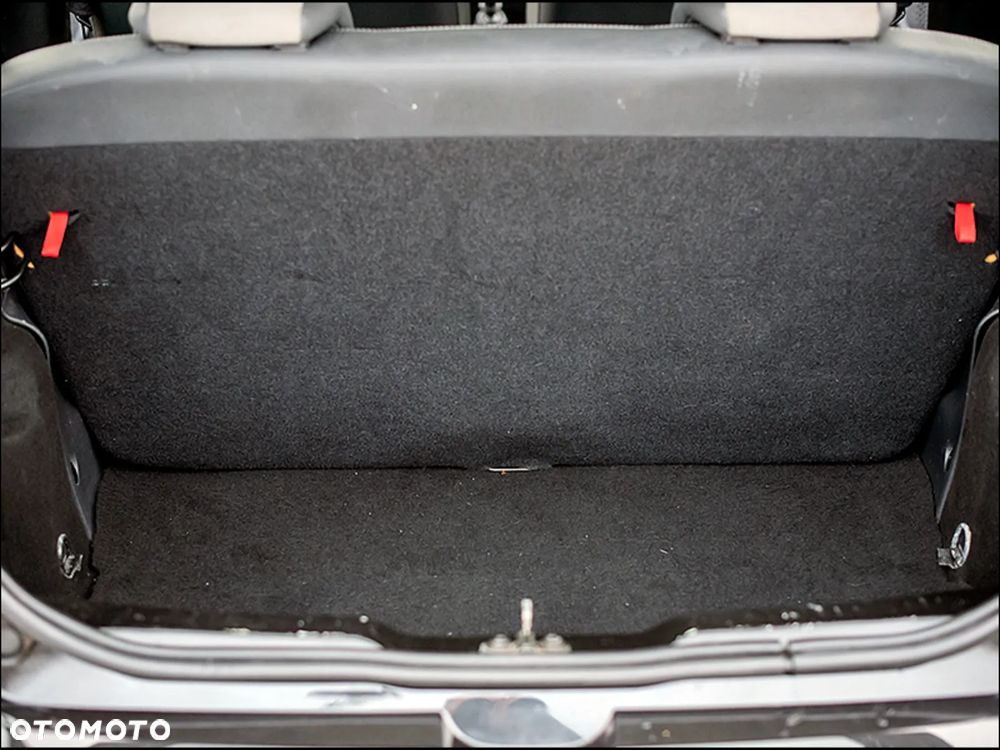 Renault Twingo - 36