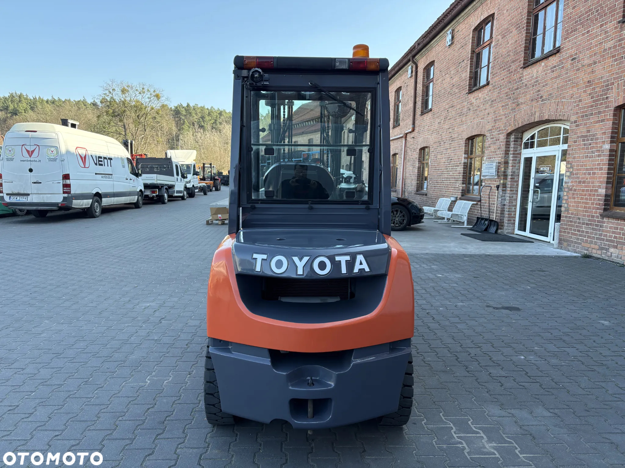 Toyota 06-8FDF30 - 4