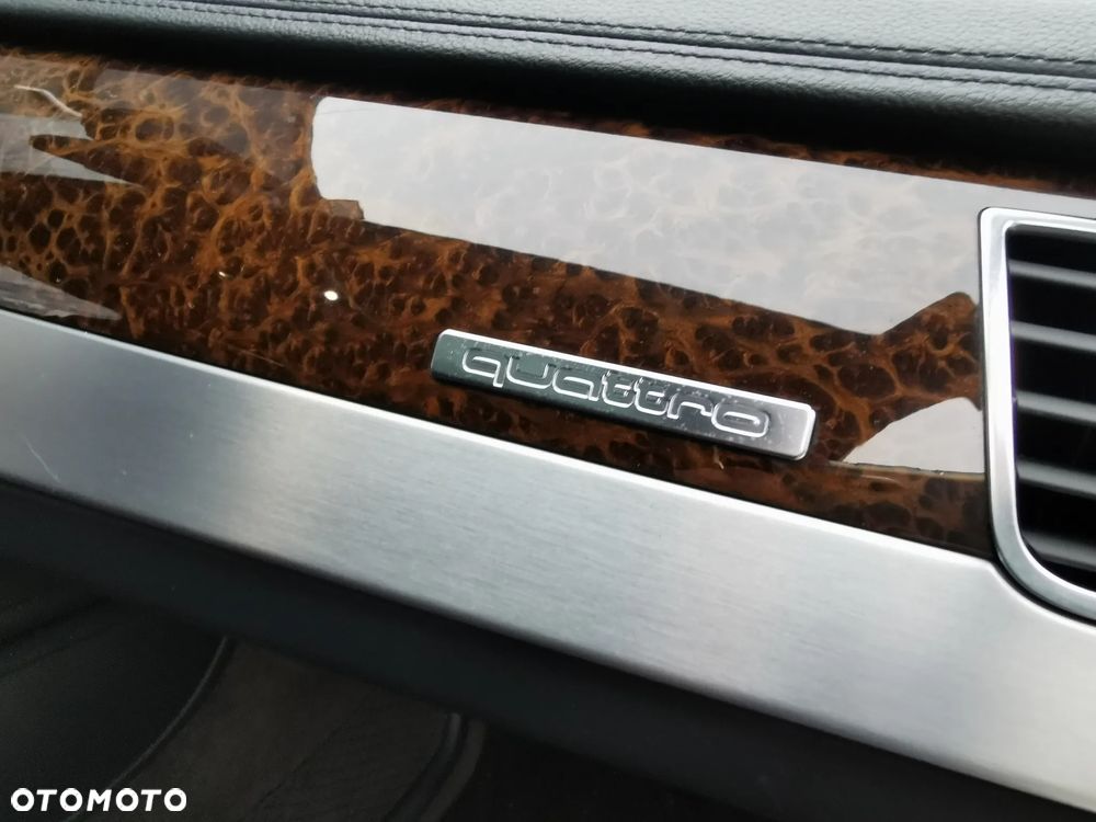 Audi A8 4.2 TDI L Quattro - 16