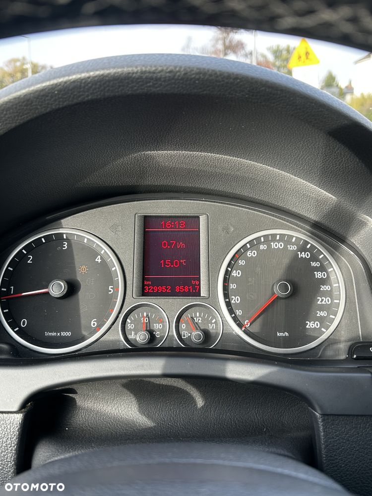 Volkswagen Tiguan - 18
