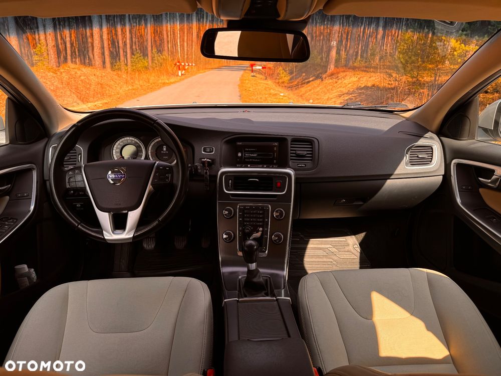 Volvo V60 D4 - 9