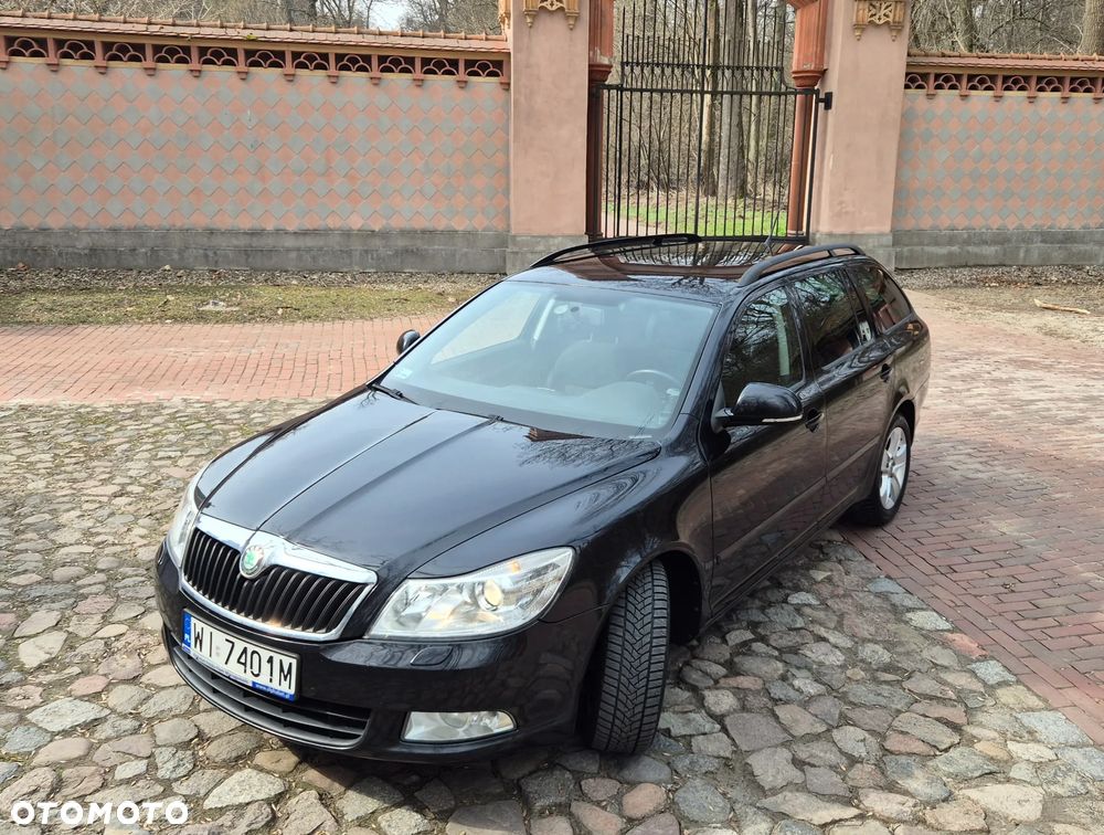Skoda Octavia 1.8 TSI Elegance DSG - 5