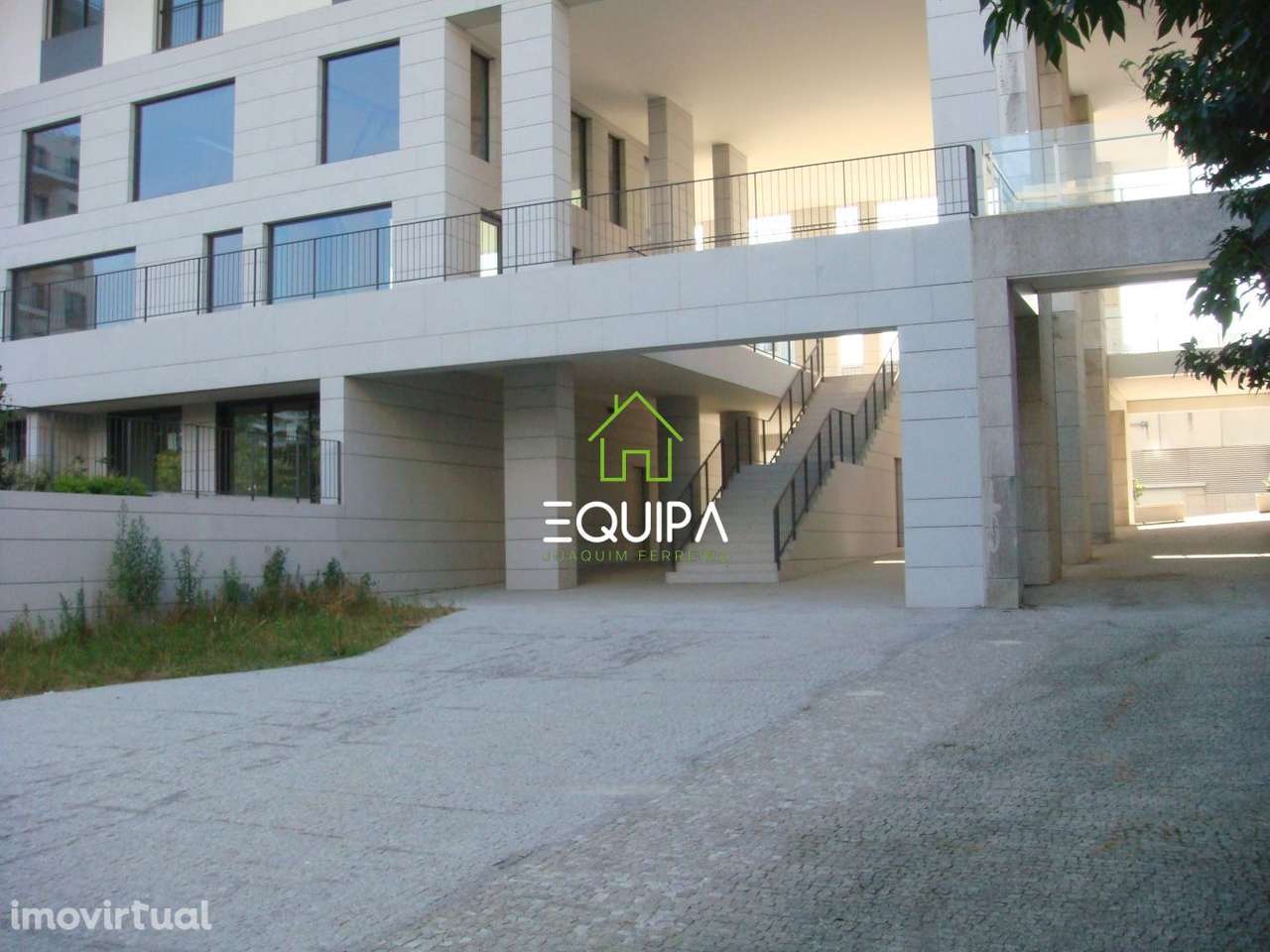 Apart. T-1, novo, no ultimo piso, com terraço e vistas para o Estádi - Grande imagem: 4/30