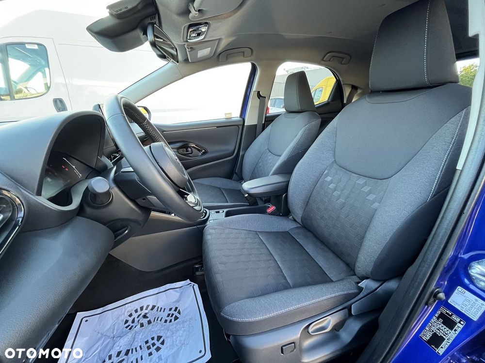 Toyota Yaris Hybrid 1.5 Style - 25