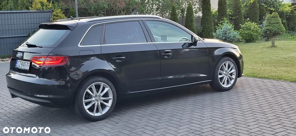Audi A3 Sportback 2.0 TDI Attraction S tronic - 11