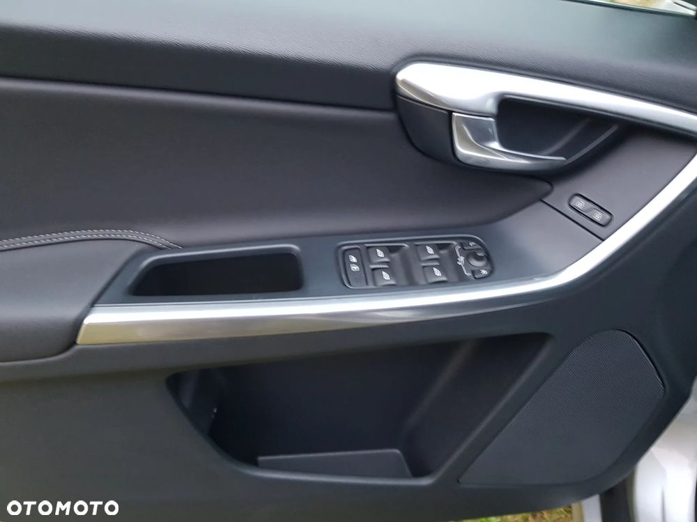Volvo XC 60 - 17