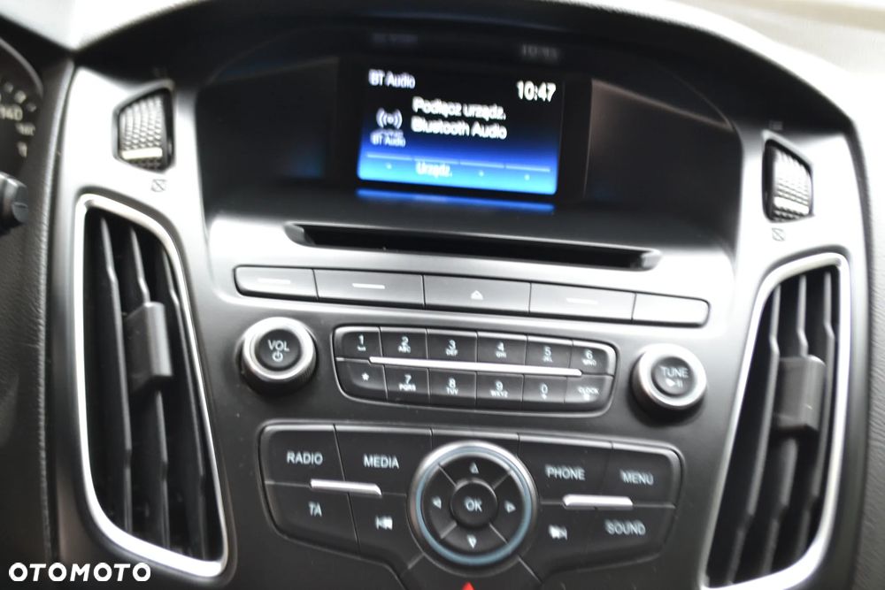Ford Focus 1.0 EcoBoost Start-Stopp-System COOL&CONNECT - 28