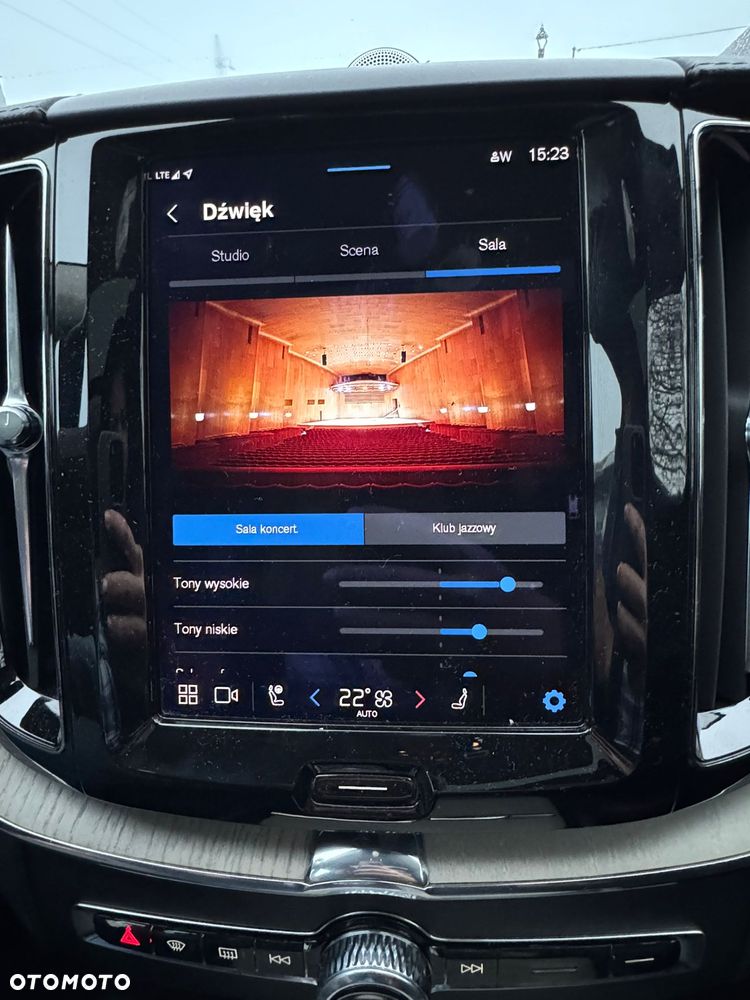 Volvo XC 60 T8 Plug-In Hybrid AWD Inscription - 22