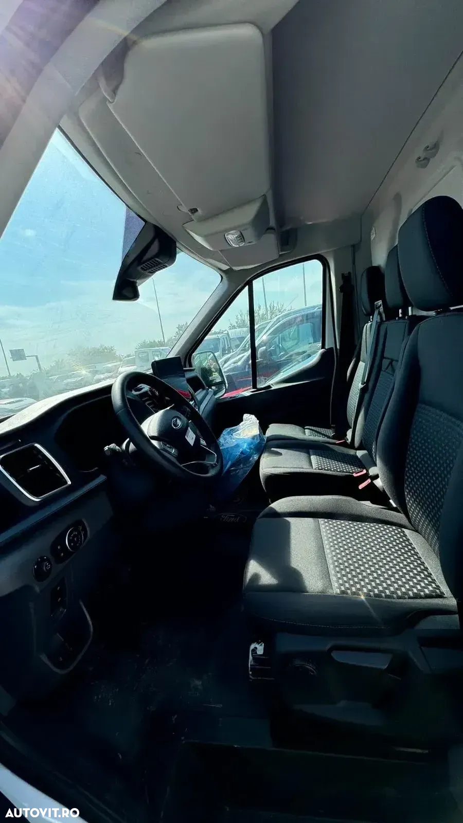 Ford TRANSIT VAN 11 mc - 3