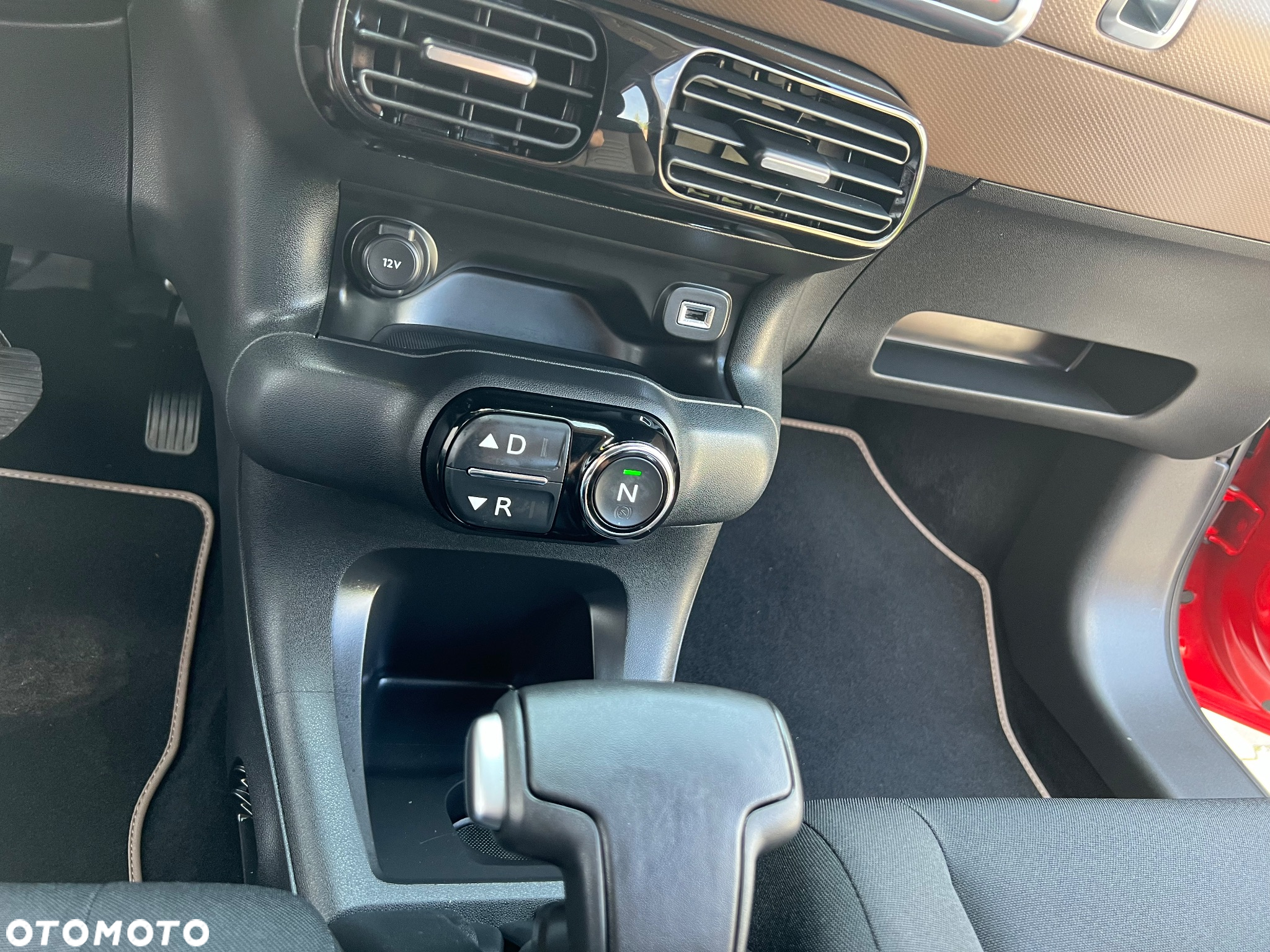Citroën C4 Cactus 1.2 PureTech Shine Edition S&S ETG - 29