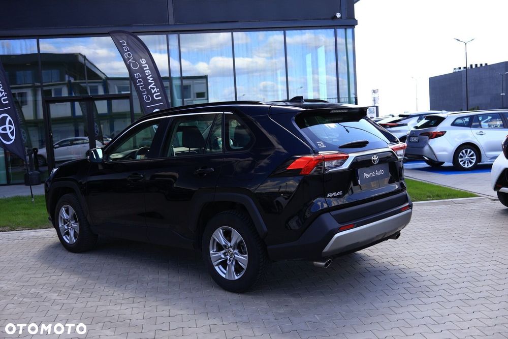 Toyota RAV4 - 9