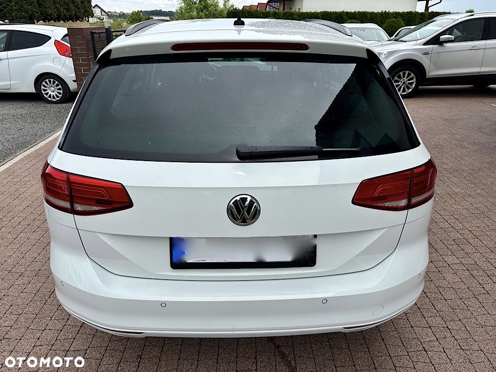 Volkswagen Passat 2.0 TDI BMT Highline - 12