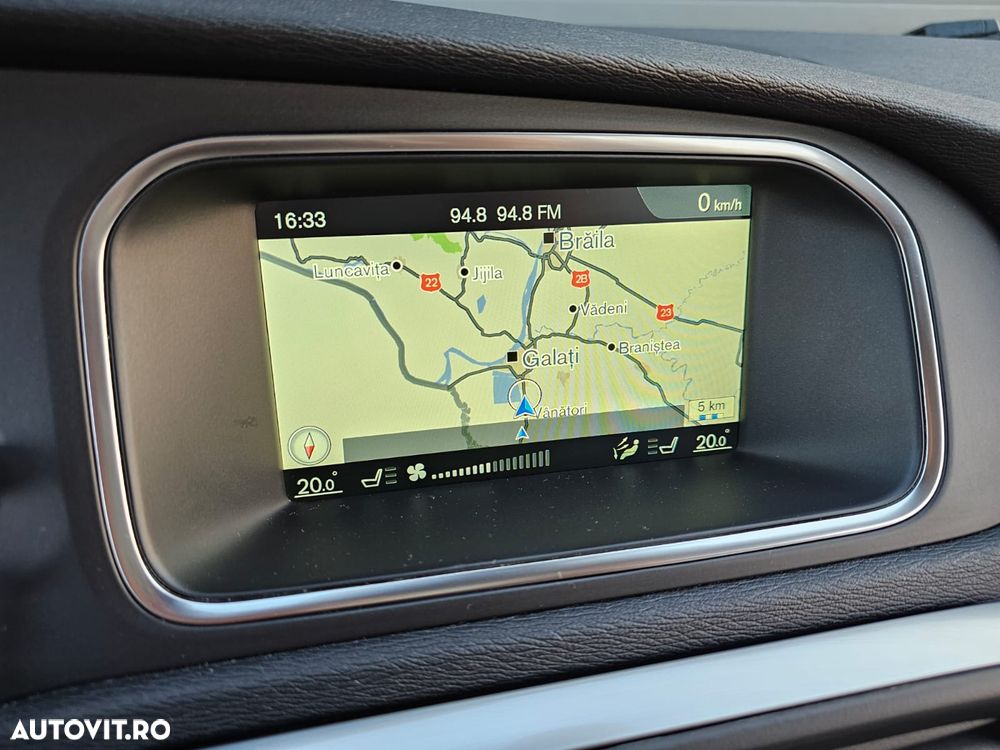 Volvo V40 D2 Geartronic - 32