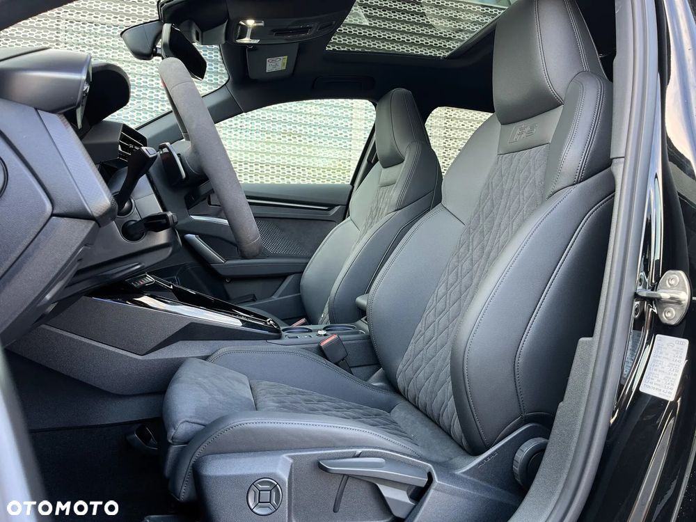 Audi RS3 Sportback - 14